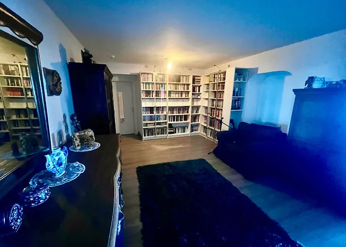 Bueyuekada I Private Pier & Seawater Pool 别墅