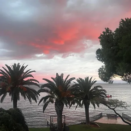 Bueyuekada I Private Pier & Seawater Pool * Istanbul